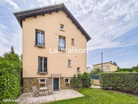 pavillon 5 pièces 115 m²