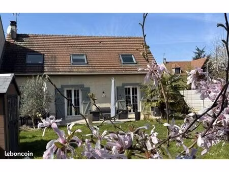 maison 5 pièces coubron