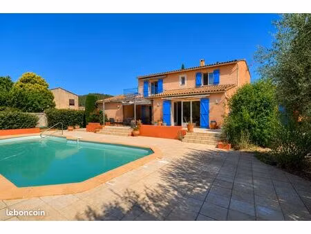 villa 5 pièces 186 m²
