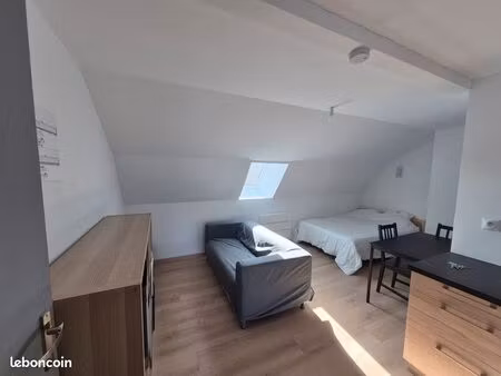 studio meublé