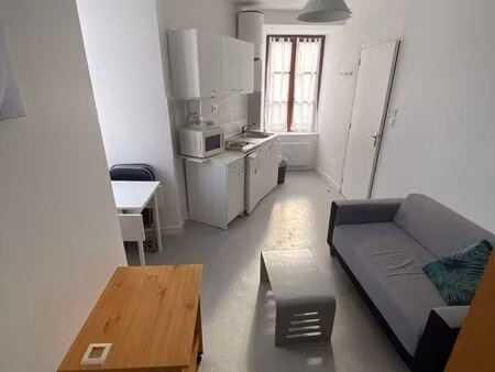t2 meublé  tout équipé