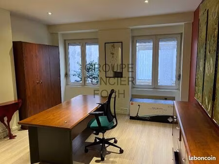 bureaux 73 m² lyon