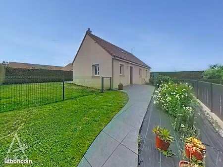 maison 6 pièces 110 m²