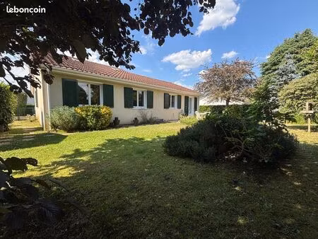 maison 6 pièces 110 m²