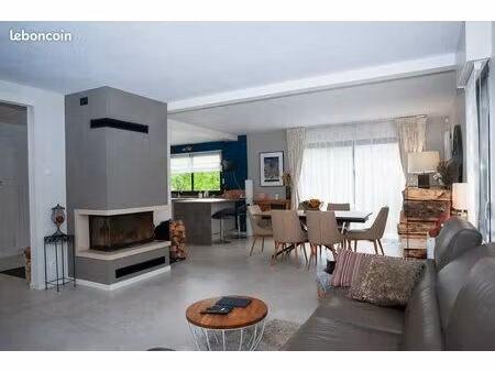 maison d'architecte rénovée - suite parentale 33 m² au sol - bureau sur jardin