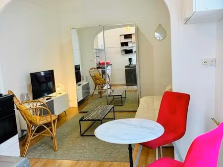 studio meublé de 18 m²  lumineux  idéal pour étudiant(e) ou jeune actif(ve)