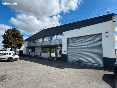 local commercial 1416 m² morangis