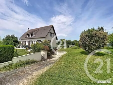 maison 5 pièces 135 m²