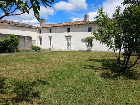 vente maison charentaise