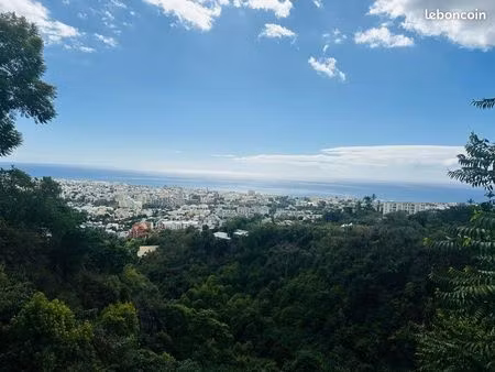 t2 meublé haut de gamme avec vue océan – saint-denis