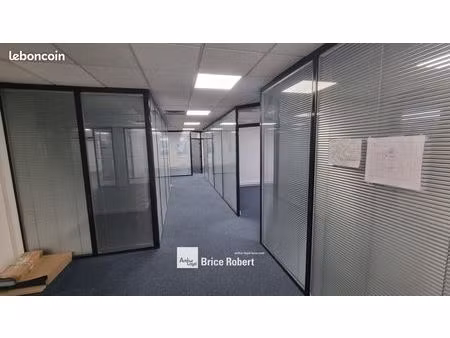 bureaux 220 m²