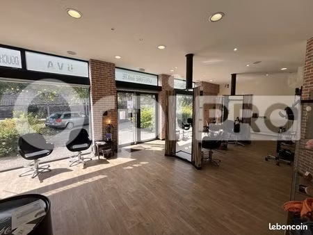 fonds de commerce 105 m²