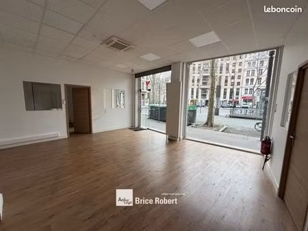 local commercial 98 m²