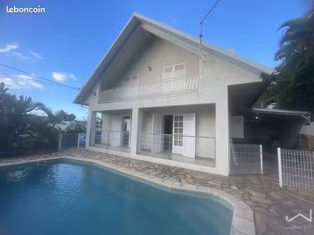 maison 5 pièces 130 m²