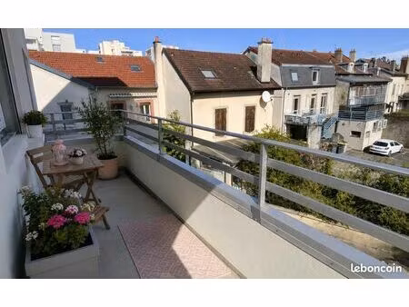 appartement 2 pièces 100 m²