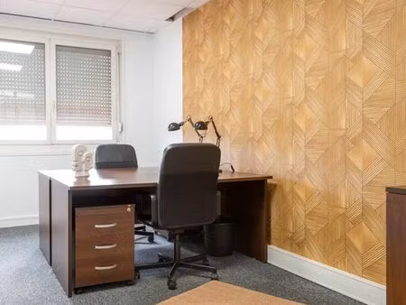 bureaux meublés 140 m² à louer – caluire – parking