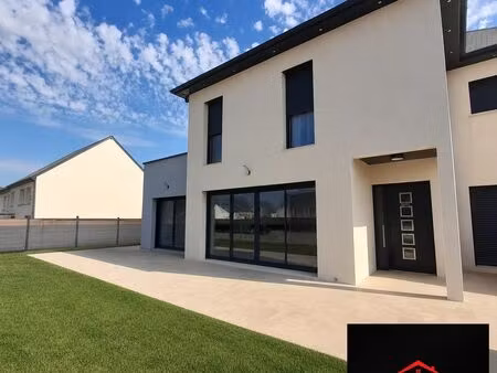 maison 8 pièces 180 m²