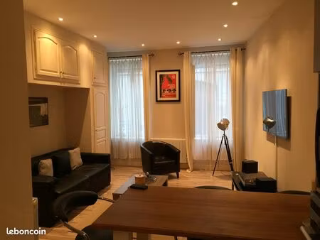 appartement t2 meublé de 60 m² - plein centre de guéret