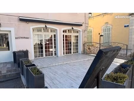 restaurant 90m2 plus terrasse 50m2