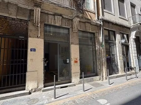 local commercial/boutique hôtel de ville lyon 1er