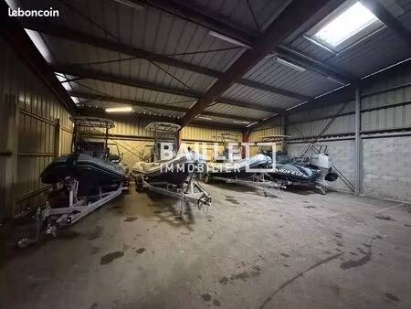 local 99 m² sainte-maxime