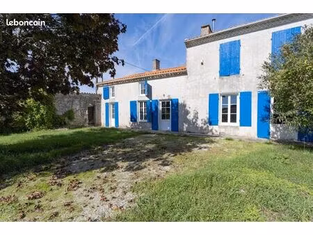 longère 5 pièces 243 m²