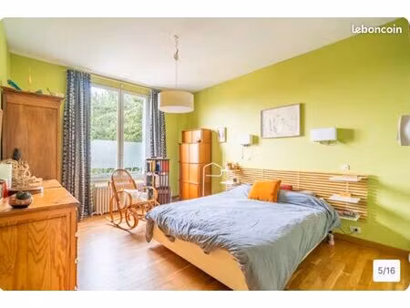 maison 7 pièces 142 m²