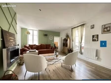 location 95m2 duplex  centre ville