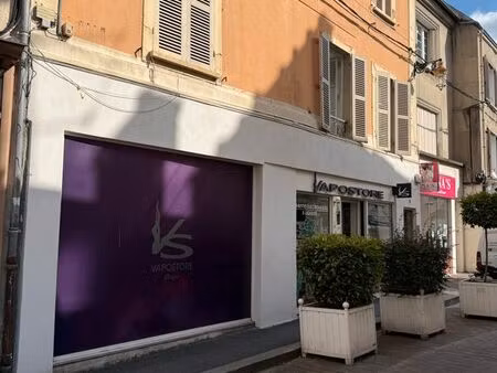 local commercial à louer – étampes hypercentre