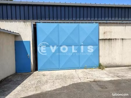 local d'activité 325 m²