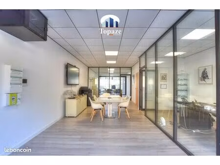 local 66 m² st raphael