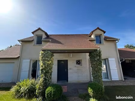 maison familiale rénovée 5 chambres avec grand jardin – golf de bourges