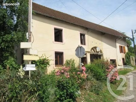 maison 6 pièces 140 m²