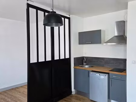 grand studio 34m² rue lavalette