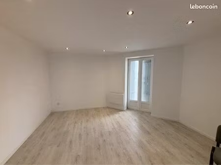 appartement t3 saint genis d’hiersac