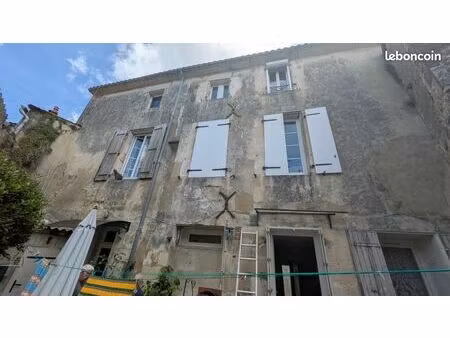 immeuble 11 pièces 288 m²