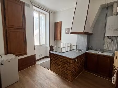 studio centre ville ruffec