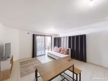 appartement 2 pièces 43 m²