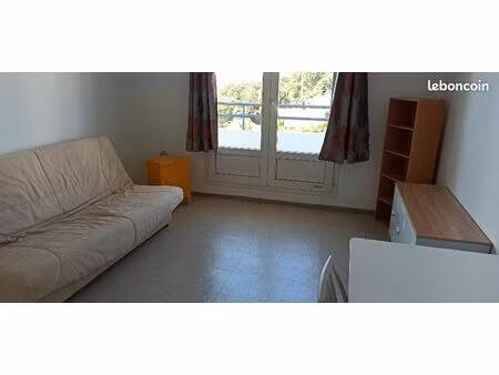 studio étudiant