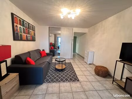 appartement studio1 pièce 32m²+terrasse fermée