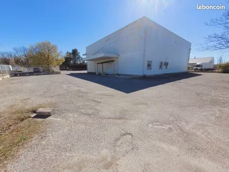local commercial & stockage 839m² - à louer en totalité ou en partie