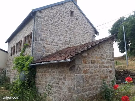 belle maison en pierre au calme
