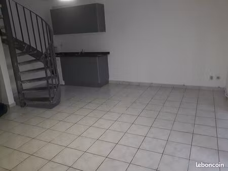 t2 duplex et jardin