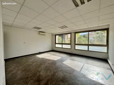 local 74 m² hyères