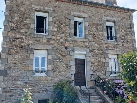 maison en pierres
