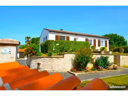 maison sur sous sol intégral  5 chambres  2 salles d'eau  7 pieces  120m2 habitables  à st