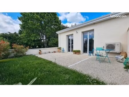 maison lumineuse 80 m² avec jardinet