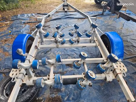 emplacement pour bateau  remorque...