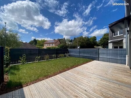 pavillon 4 pièces 94 m²