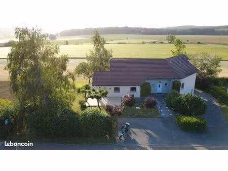 maison contemporaine de 7 pièces - 220m2